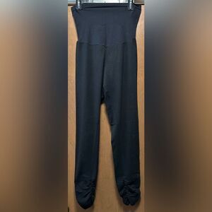 Motherhood Maternity Leggings with Rushed Leg (364)